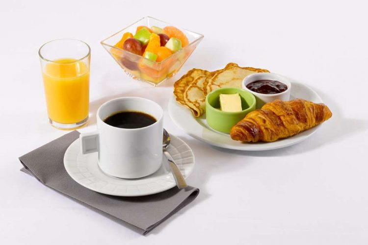 Set de 6 tazas de desayuno con platillos Basic Line Blue - LCS