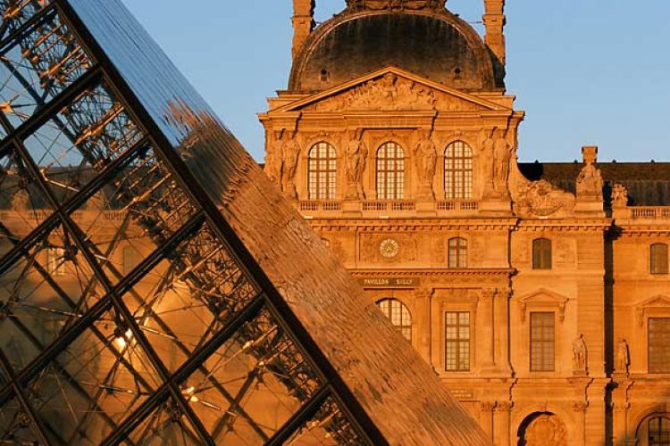 Louis Vuitton: checks and balance at the Palais du Louvre, Louis Vuitton