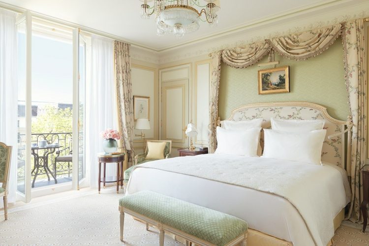 Book the Ritz Paris Hotel  France with VIP benefits